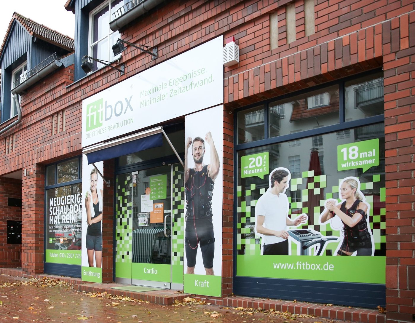 Eingang der fitbox Berlin Clayallee, Clayallee 347C in Zehlendorf